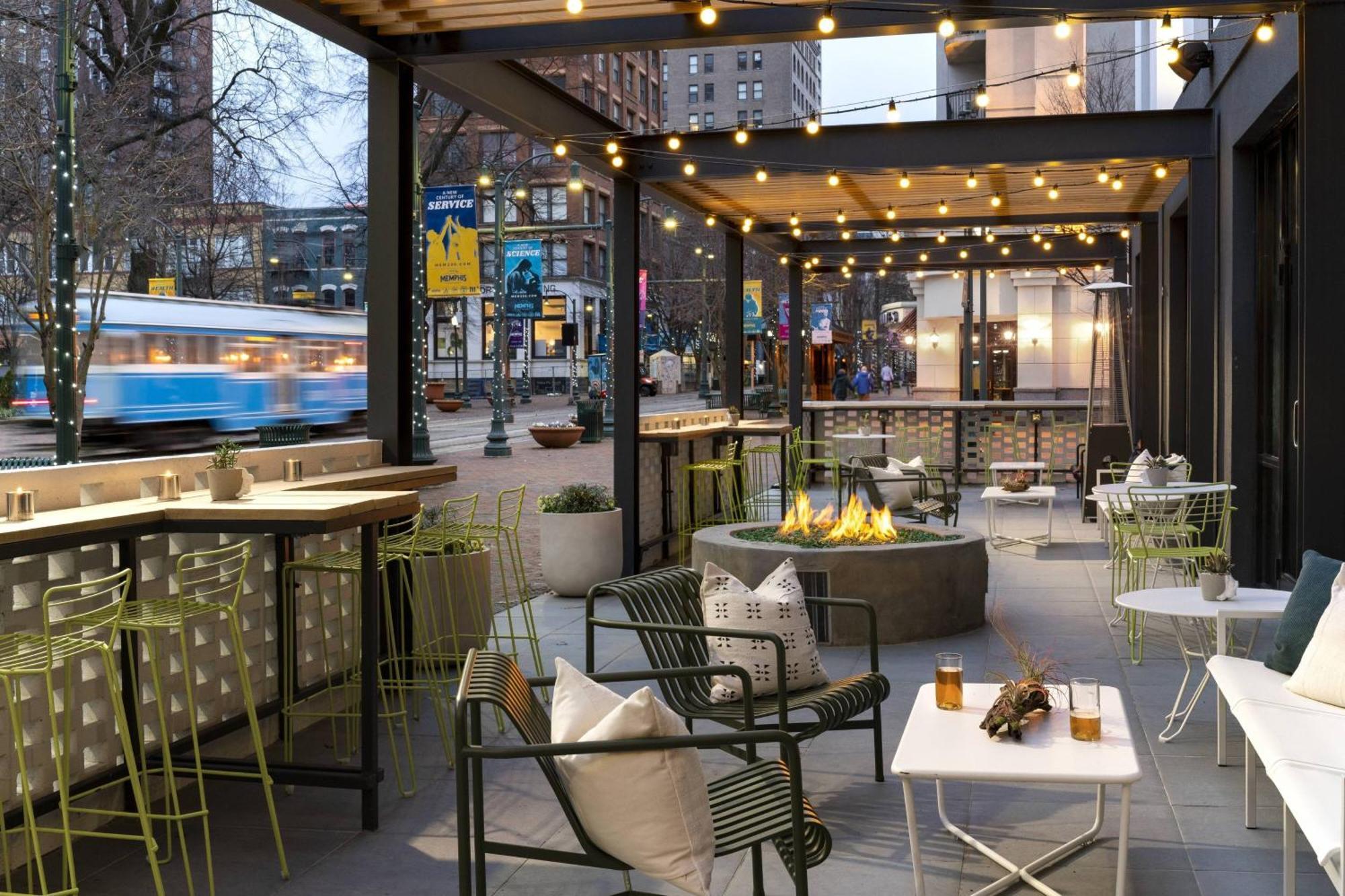 Готель Moxy Memphis Downtown Екстер'єр фото